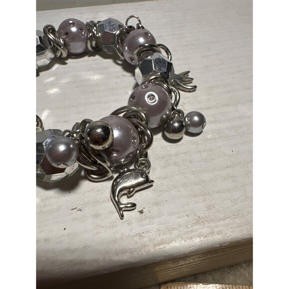 Vtg Charm Bracelet Silver Lavender Beaded Dolphin Starfish Key Accents Stretch - Picture 6 of 9